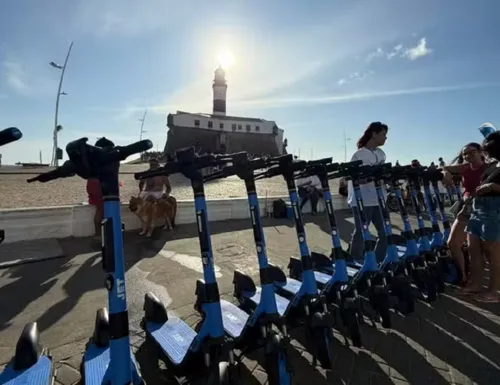 
				
					Salvador inicia operação de patinetes elétricos; veja como e onde usar
				
				