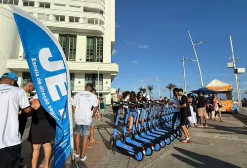 
				
					Salvador inicia operação de patinetes elétricos; veja como e onde usar
				
				