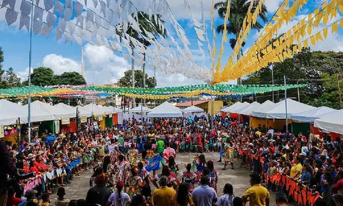 
				
					São João de Cruz das Almas traz Simone Mendes e Safadão; confira grade
				
				