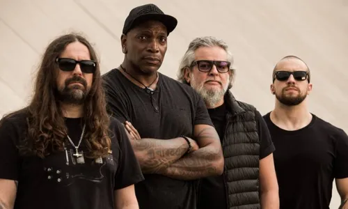 
				
					Sepultura anuncia show em Salvador; veja data
				
				