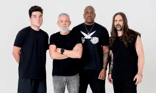 
				
					Sepultura anuncia show em Salvador; veja data
				
				