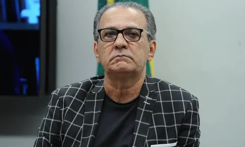 
				
					Silas Malafaia fica em meio a tiroteio após tentativa de assalto
				
				