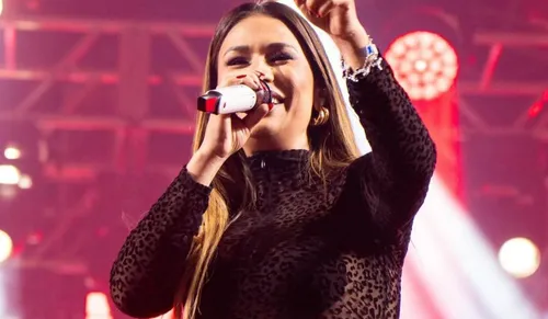 
				
					Simone Mendes analisa carreira sem Simaria: 'Encontrei meu caminho'
				
				