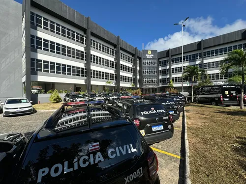 
				
					Suspeito de liderar organização criminosa é preso na Bahia
				
				