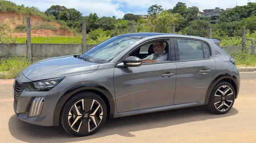 
				
					Testamos o Peugeot 208 GT turbo
				
				