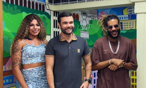 
				
					Tio Barnabé apresenta nova música no Fuzuê da Bahia FM; confira
				
				