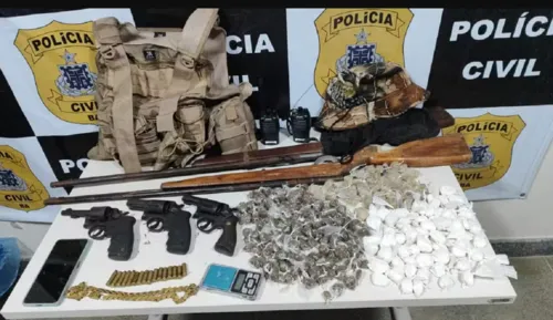 
				
					Três homens morrem em operação policial em cidade do sul da Bahia
				
				