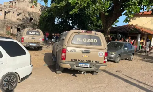 
				
					Turista morre e esposa fica ferida após ataque a tiros em praia na BA
				
				