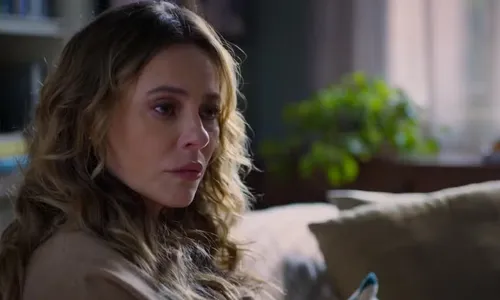 
				
					Vale Tudo: Raquel perde a paciência e enfrenta Heleninha
				
				