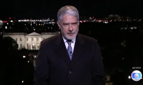 
				
					William Bonner se irrita e faz reclamação ao vivo no Jornal Nacional
				
				