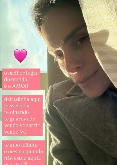 
				
					Carolina Dieckmann sofre reação alérgica após visitar Preta Gil
				
				