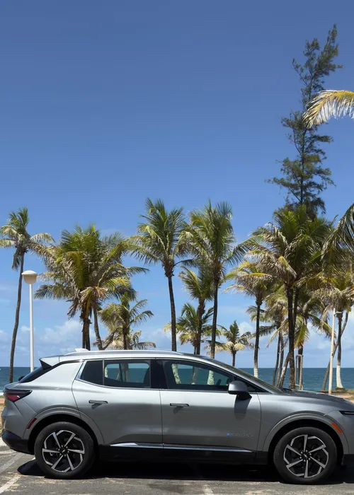 
				
					Chevrolet Equinox EV 2025: confira o test drive
				
				