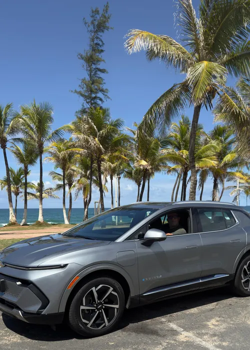 
				
					Chevrolet Equinox EV 2025: confira o test drive
				
				