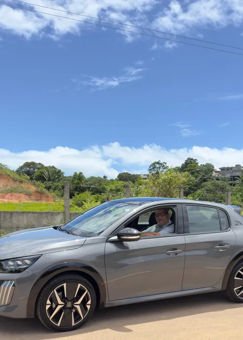 
				
					Testamos o Peugeot 208 GT turbo
				
				
