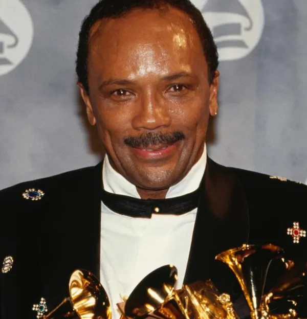 Produtor musical de “A Cor Púrpura”, Quincy Jones recebe Oscar póstumo