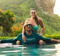 
                  Carla Perez e Xanddy abrem álbum de fotos em viagem romântica