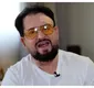 
                  Marrone relata 'apagão' em queda do palco durante show