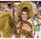 
                  Paolla Oliveira sela destino no Carnaval após rasteira na Grande Rio