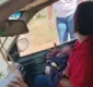 
                  Recém-nascido é encontrado em matagal ao fundo de escola na Bahia