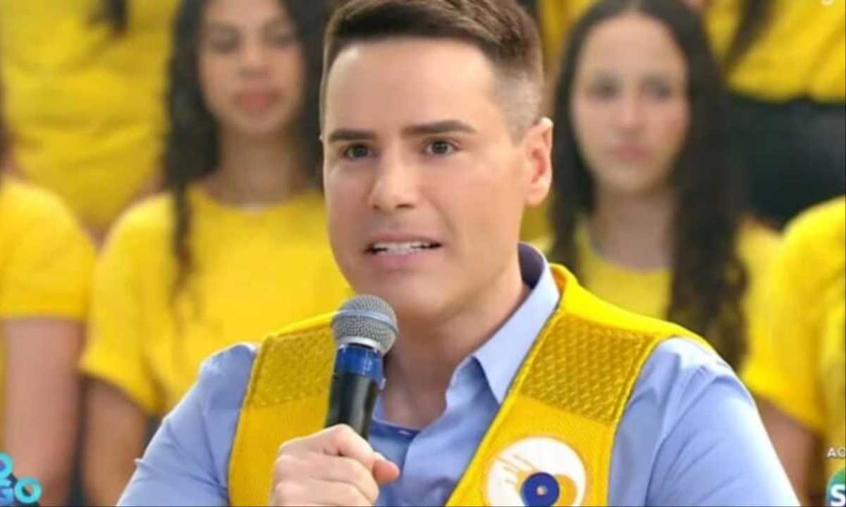 Luiz Bacci Assina Com O Sbt E Define Programa Veja Detalhes