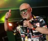 Ex-vocalista do Exaltasamba é internado após apartar briga entre cães