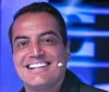 Leo Dias ganha programa na Record 24h antes de estreia na Band