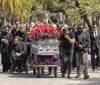'Vale Tudo': morto surge em velório de Odete e deixa todos em choque