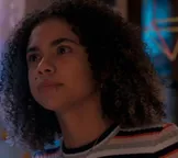 Três Graças: Joélly desiste de entregar o bebê e Samira arma vingança