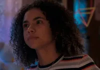 Três Graças: Joélly desiste de entregar o bebê e Samira arma vingança