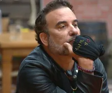 A Fazenda 17: Fabiano sobe o tom contra Duda após 2 namoros no reality