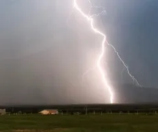 Bahia registra mais de 90 mil raios em 48 horas