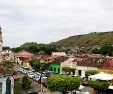 Duas pessoas são encontradas mortas com as cabeças decepadas na Bahia