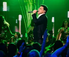 Emissoras se unem e Zezé Di Camargo vira nome proibido após polêmica