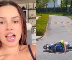 Juliette sofre queda de moto que ganhou do namorado; vídeo
