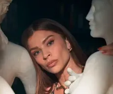 'Três Graças': Arminda usa a sedução para fazer sua primeira vítima