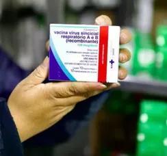 Bahia receberá mais de 44 mil doses da vacina contra bronquiolite