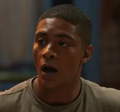 'Dona de Mim': Marlon engata romance após desprezo de Leo e Kami