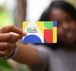 Feira de Santana: milhares de pessoas podem ter Bolsa Família suspenso