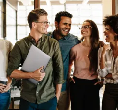 Marketing pessoal: saiba como se destacar no mercado de trabalho