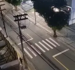Moradores de bairro nobre de Salvador se assustam com tiros; VÍDEOS