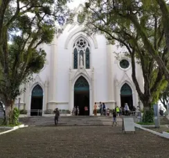 Número de católicos cai na Bahia, enquanto o de evangélicos dispara