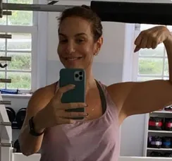 Pré-treino de Ivete Sangalo: aprenda a fazer um suco natural poderoso