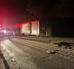 Ônibus envolvido em acidente com 17 mortos voltava da Bahia