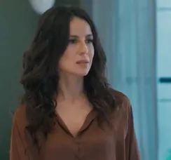 Três Graças: Zenilda cava passado perigoso de Rogério após atentado