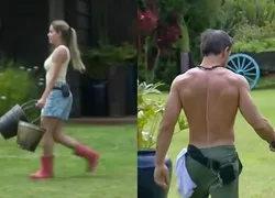 A Fazenda 17: Saory provoca Mesquita em trato: 'Sem beijo, não faz'