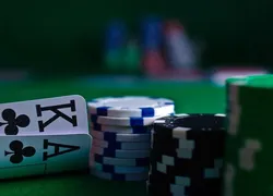 Brasileiros apoiam legalização de cassinos e bingos com regras