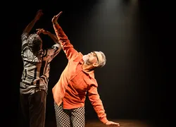 Espetáculo 'Breve' chega a Salvador e aborda envelhecimento e finitude