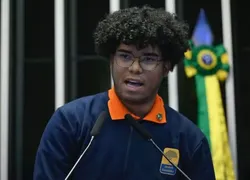 Estudante de 17 anos da Bahia assume vaga em programa do Senado