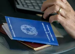 Feira gratuita reúne serviços e vagas de emprego em Salvador