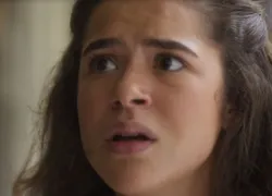 'Garota do Momento': Beatriz divide segredo de Bia e surpreende Beto